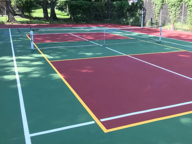 Tennis court in Lexington converted to pickleball court